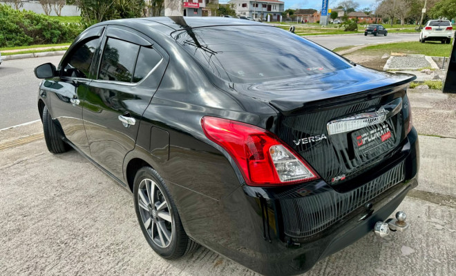 Nissan VERSA SL 1.6 FlexStart - 2019-3
