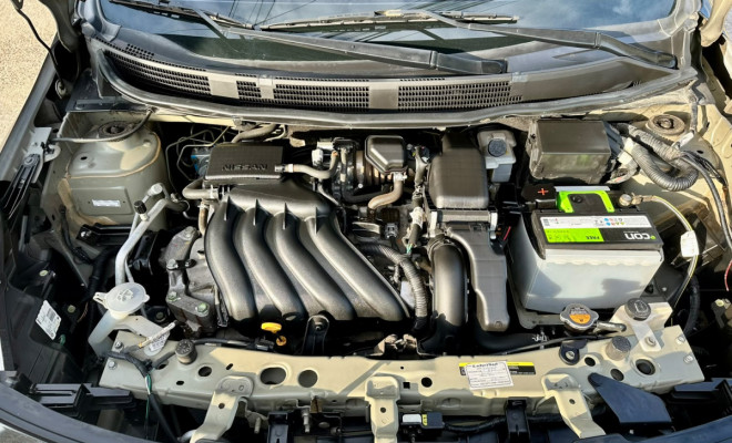 Nissan VERSA SL 1.6 FlexStart - 2019-6