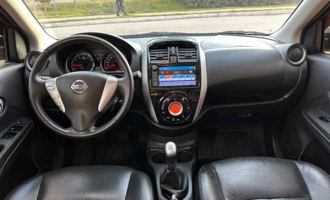 Nissan VERSA SL 1.6 FlexStart - 2019-9