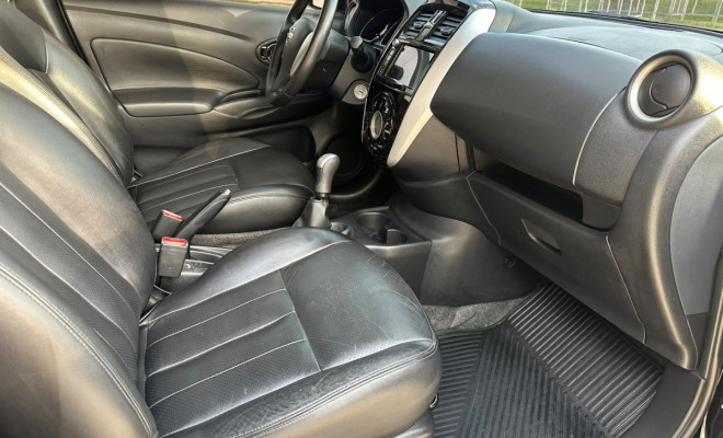 Nissan VERSA SL 1.6 FlexStart - 2019-8