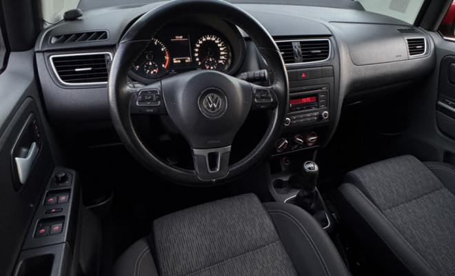 VW - VolksWagen SPACEFOX 1.6/ 1.6 Trend Total Flex 8V 5p 2013 Flex-7