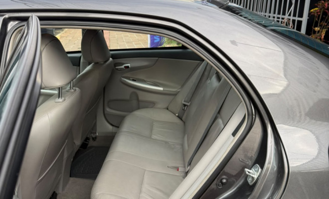 Toyota Corolla XEi 2.0 Flex 16V Aut. 2013 Flex-8