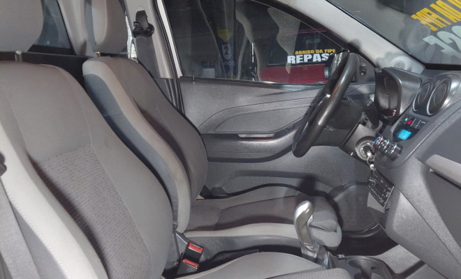 GM - Chevrolet MONTANA LS 1.4 2019-9