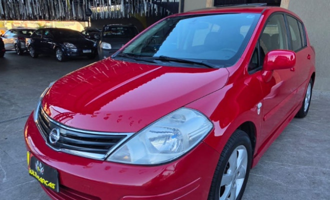 Nissan TIIDA SL 1.8/1.8 Flex 16V Aut. 2012 Flex
