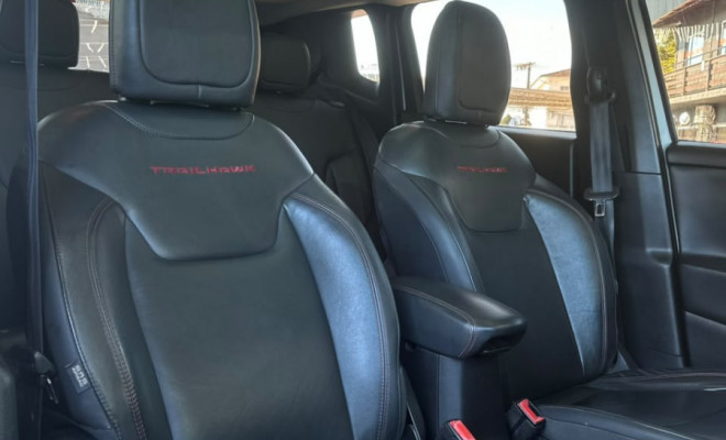 Jeep Renegade Trailhawk 2.0 4x4 TB Diesel Aut 2016 Diesel-13