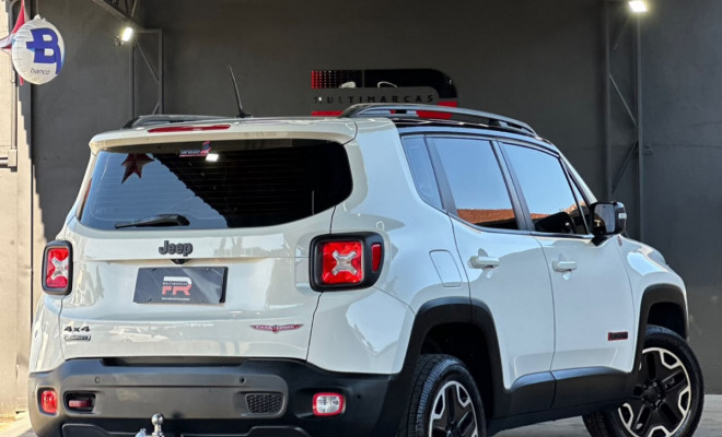 Jeep Renegade Trailhawk 2.0 4x4 TB Diesel Aut 2016 Diesel-2