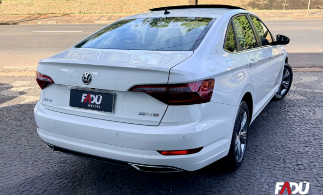 VW - VolksWagen JETTA R-Line 250 TSI 1.4 Flex 16V Aut. 2020 Flex-9