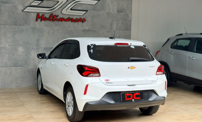 GM - Chevrolet ONIX HATCH LTZ 1.0 12V TB Flex 5p Mec. 2022 Flex-2