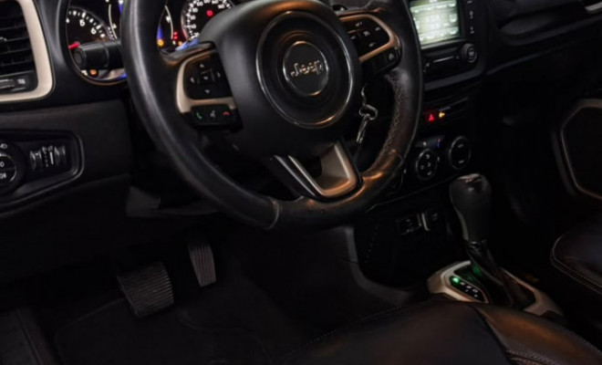 Jeep Renegade Longitude 1.8 4x2 Flex 16V Aut. 2016 Flex-23