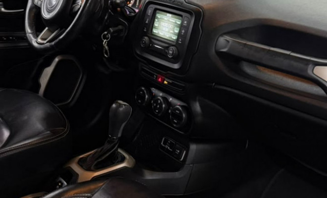 Jeep Renegade Longitude 1.8 4x2 Flex 16V Aut. 2016 Flex-56
