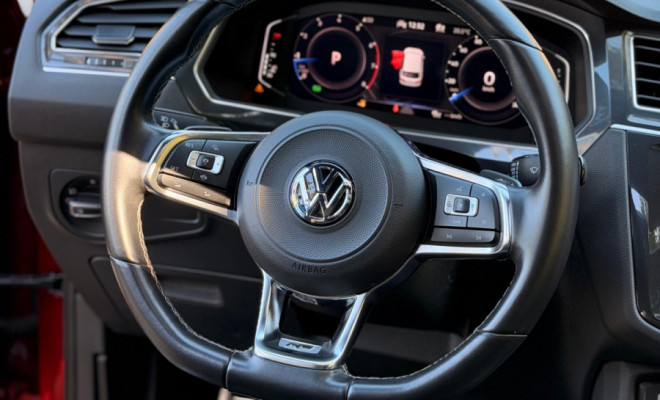 VW - VolksWagen TIGUAN Allspac R-Line 350 TSI 2.0 4x4 2021 Gasolina-11