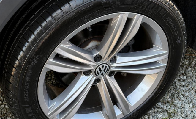 VW - VolksWagen TIGUAN Allspac R-Line 350 TSI 2.0 4x4 2021 Gasolina-21