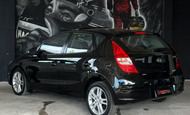 Hyundai i30 2.0 16V 145cv 5p Aut. 2010 Gasolina-0