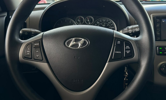 Hyundai i30 2.0 16V 145cv 5p Aut. 2010 Gasolina-4