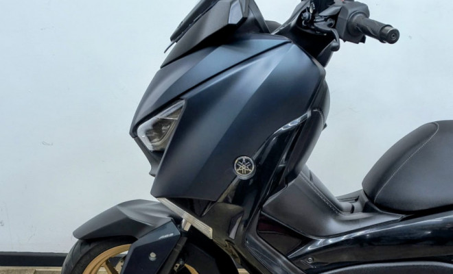 YAMAHA XMAX 250 ABS 2024 Gasolina-4