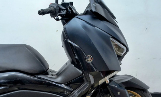 YAMAHA XMAX 250 ABS 2024 Gasolina-7