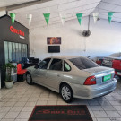 GM - Chevrolet Vectra GLS/Expres.2.2/ 2.0 e 2.0 CD 8V 2004 Gasolina-8