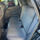 VW - VolksWagen Polo 1.6 Mi/ S.Ouro 1.6Mi 101cv 8V 5p 2005 Flex-6