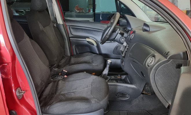 Citroën C3 XTR 1.4 Flex 8V 5p 2008 Flex-6
