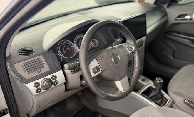 GM - Chevrolet Vectra Elegan. 2.0 MPFI 8V FlexPower Mec 2010 Flex-9