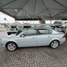 GM - Chevrolet Vectra Elegan. 2.0 MPFI 8V FlexPower Mec 2010 Flex-2