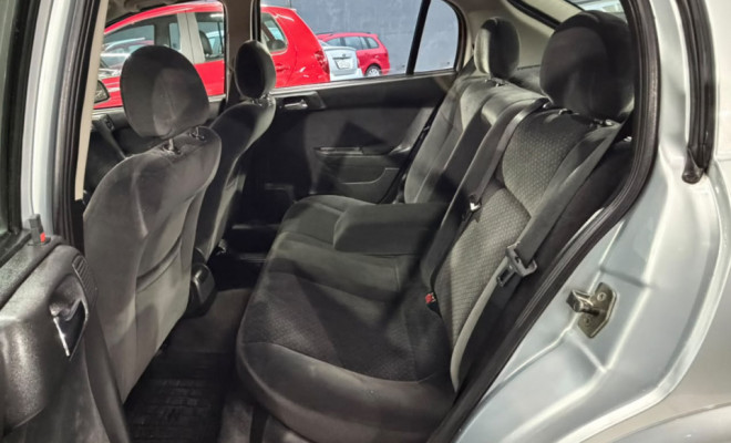 GM - Chevrolet Astra Advantage 2.0 MPFI 8V FlexPower 5p 2011 Flex-10