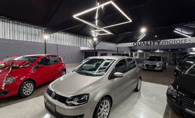 VW - VolksWagen Fox 1.0 Mi Total Flex 8V 5p 2013 Flex-1