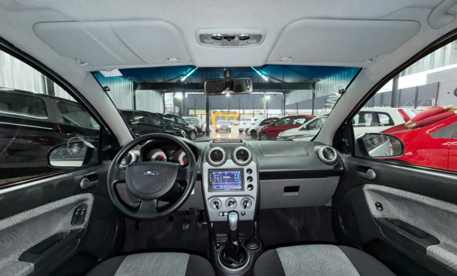 Ford Fiesta Sed. 1.6 8V Flex 4p 2010 Flex-5