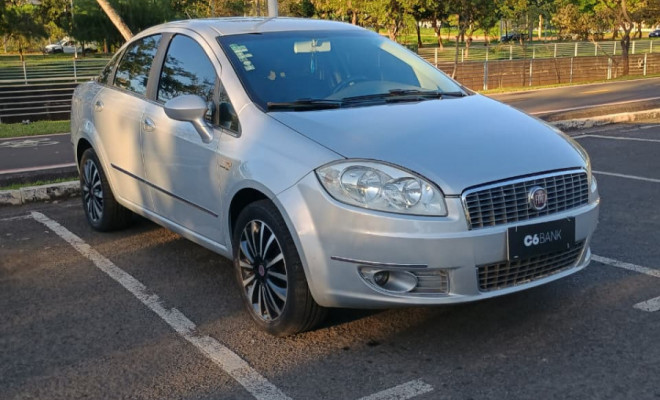 Fiat LINEA ABSOLUTE 1.9/1.8 Flex Dualogic 4p 2013 Flex-1