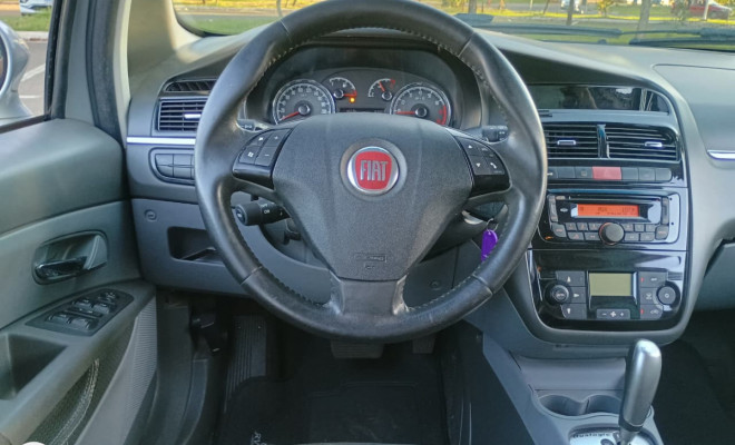Fiat LINEA ABSOLUTE 1.9/1.8 Flex Dualogic 4p 2013 Flex-7