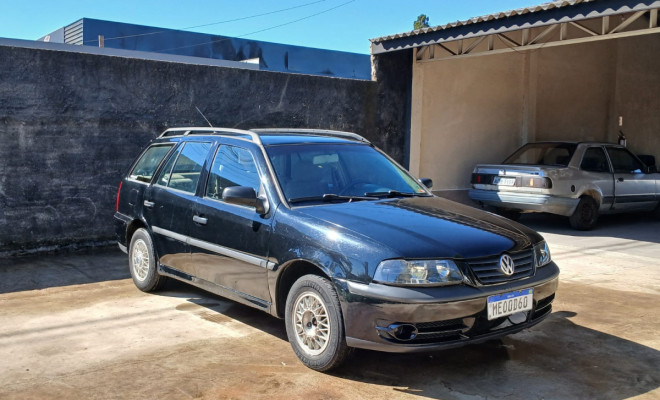 VW - VolksWagen Parati 1.8 Mi/ 1.8 Mi Plus 2000 Gasolina-0
