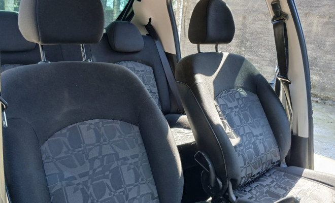 Peugeot 207 XR 1.4 Flex 8V 5p 2011 Flex-6
