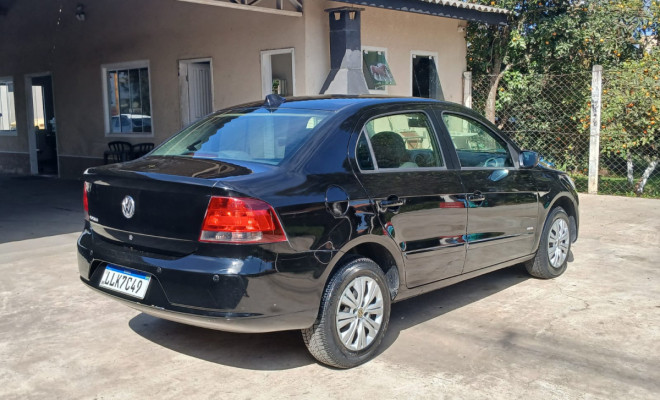 VW - VolksWagen VOYAGE 1.0/1.0 City Mi Total Flex 8V 4p 2011 Flex-1