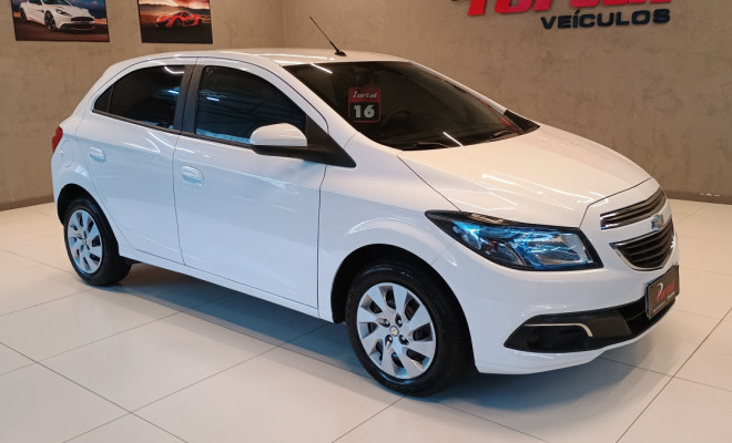 GM - Chevrolet ONIX HATCH LT 1.4 8V FlexPower 5p Mec. 2016 Flex-8