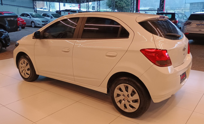 GM - Chevrolet ONIX HATCH LT 1.4 8V FlexPower 5p Mec. 2016 Flex-3