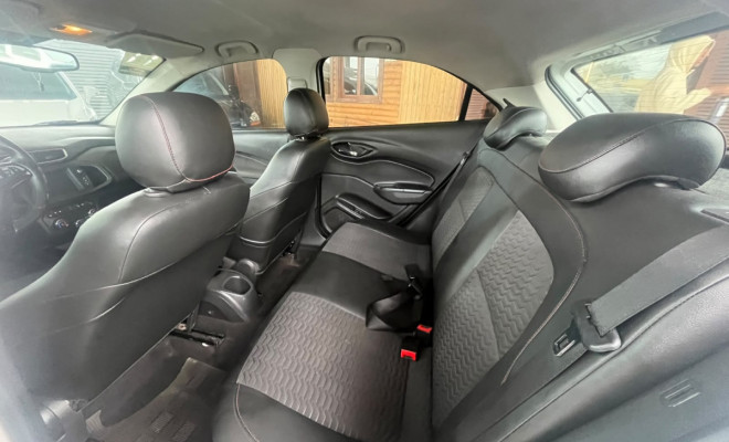 GM - Chevrolet ONIX HATCH LTZ 1.4 8V FlexPower 5p Mec. 2017 Flex-7