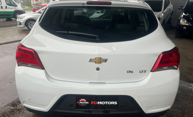 GM - Chevrolet ONIX HATCH LTZ 1.4 8V FlexPower 5p Mec. 2017 Flex-3