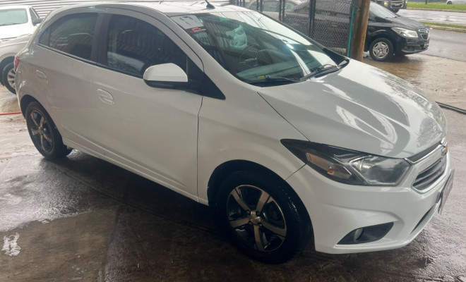 GM - Chevrolet ONIX HATCH LTZ 1.4 8V FlexPower 5p Mec. 2017 Flex-1