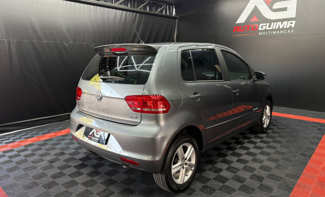 VW - VolksWagen Fox Comfortline 1.0 Flex 12V 5p 2016 Flex-12