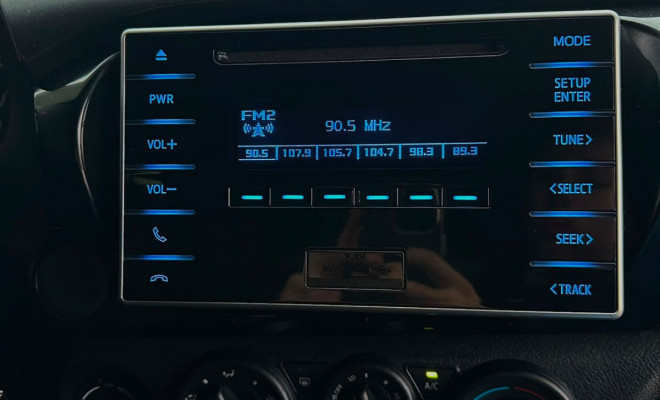 Toyota Hilux CD 4x4 2.8 Diesel Mec. 2019 Diesel-0