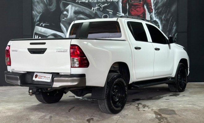 Toyota Hilux CD 4x4 2.8 Diesel Mec. 2019 Diesel-2