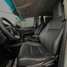 Toyota Hilux CD 4x4 2.8 Diesel Mec. 2019 Diesel-10