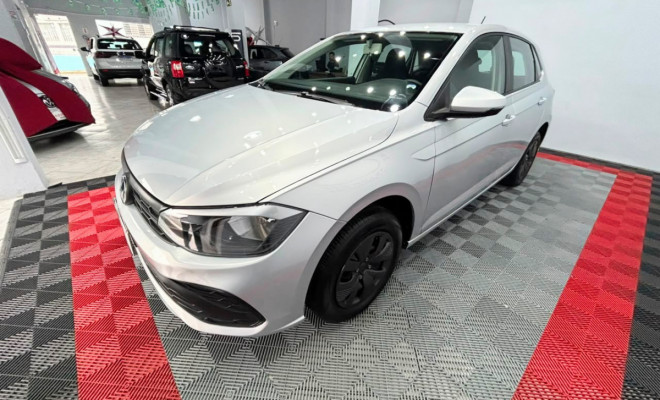 VW - VolksWagen Polo Track 1.0 Flex 12V 5p 2024 Flex-1