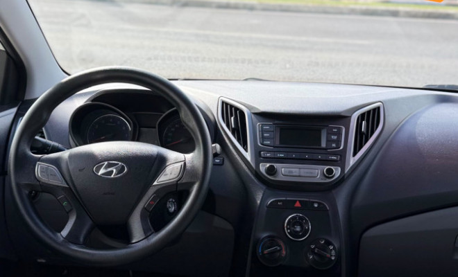 Hyundai HB20S C.Plus/C.Style 1.6 Flex 16V Mec.4p 2018 Flex-8
