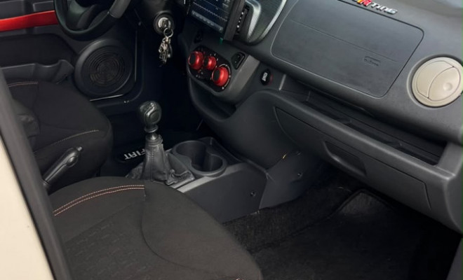 Fiat UNO SPORTING 1.4 EVO Fire Flex 8V 4p 2013 Flex-6