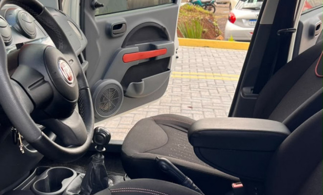 Fiat UNO SPORTING 1.4 EVO Fire Flex 8V 4p 2013 Flex-9