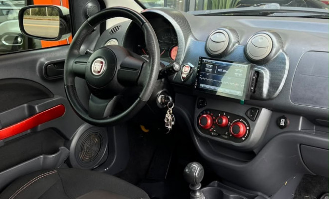 Fiat UNO SPORTING 1.4 EVO Fire Flex 8V 4p 2013 Flex-8