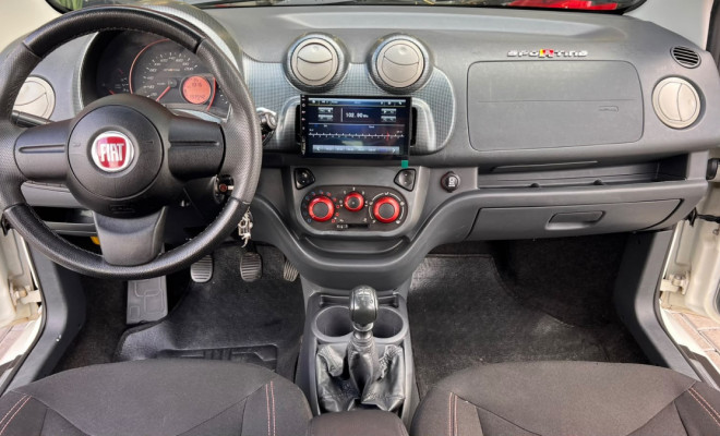 Fiat UNO SPORTING 1.4 EVO Fire Flex 8V 4p 2013 Flex-10