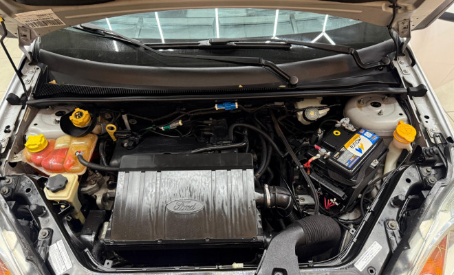 Ford Fiesta 1.0 8V Flex/Class 1.0 8V Flex 5p 2014-11