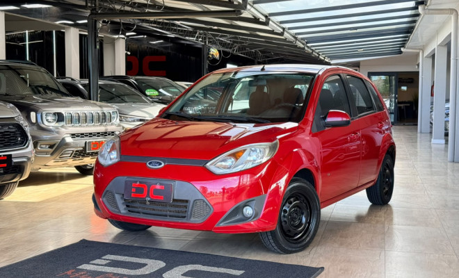 Ford Fiesta SE 1.6 8V Flex 5p 2014 Flex